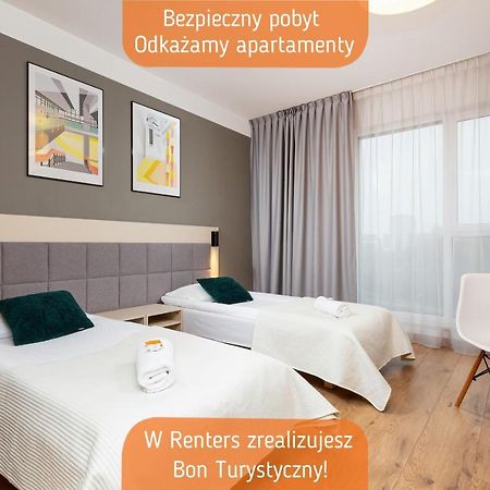 Wolska Residence Apartments With Parking By Noclegi Renters Varsavia Esterno foto